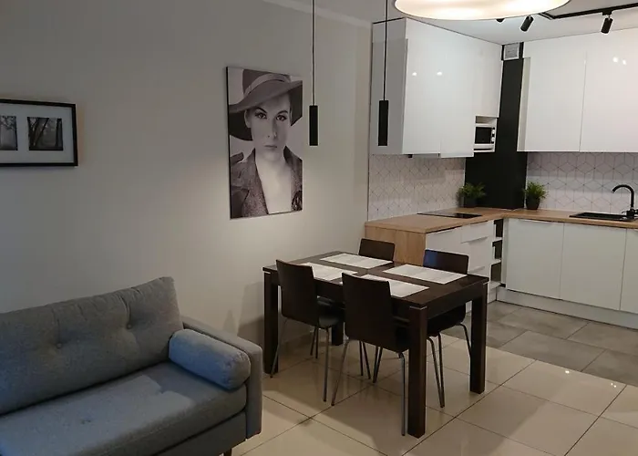 Διαμέρισμα Jantar 3b W Darlowku